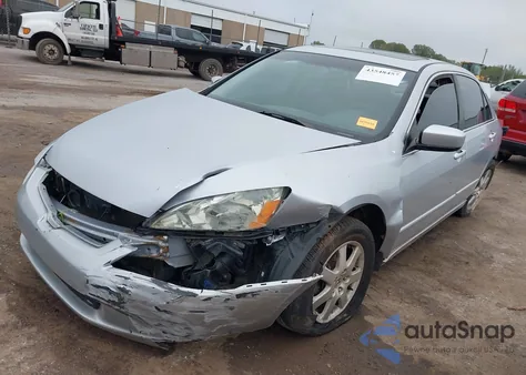 2005 Honda Accord 3.0 Ex from USA, damaged, VIN 1HGCM66575A039484